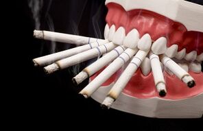 É posible fumar despois dunha extracción de dentes