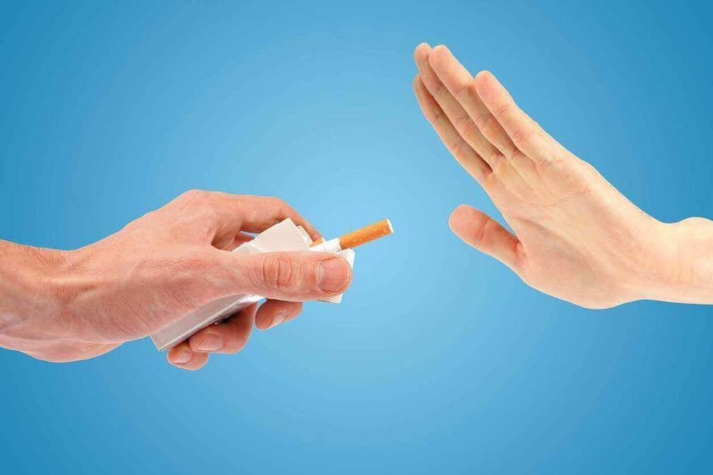Rexeitamento de fumar e cambio na foto do corpo 1